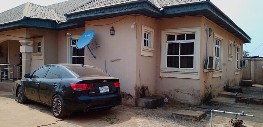 Property at 30 Gaius Idubor Street off Gapiona road GRA Benin City Edo State Property at 30 Gaius Idubor Street off Gapiona road GRA Benin City Edo State